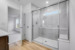 820 Lindsay Ln, West Dundee, IL 60118 - Photo 8