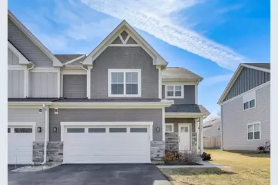 327 Lasalle Lane, Buffalo Grove, IL 60089 - Photo 2