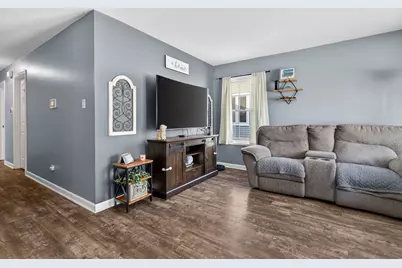 20618 S Driftwood Drive, Frankfort, IL 60423 - Photo 2