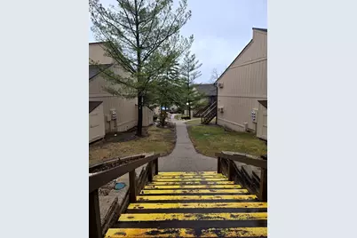 47 Nassau Colony #1, Fox Lake, IL 60020 - Photo 2