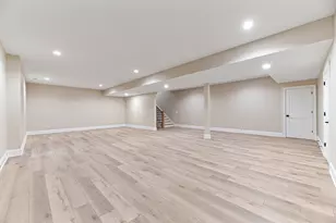 855 Fox Trail Ct, Lake Forest, IL 60045 - Photo 36