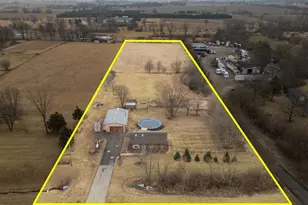 20117 W South Arsenal Rd, Wilmington, IL 60481 - Photo 1