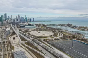 1901 S Calumet Ave, Chicago, IL 60616 - Photo 20