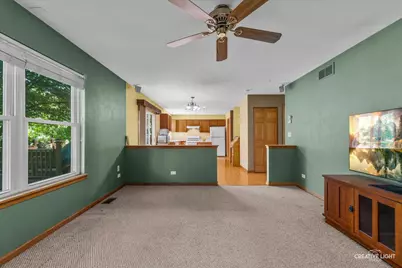158 Edgewater Lane, Sugar Grove, IL 60554 - Photo 14