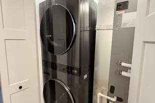 1335 W Estes Ave, Chicago, IL 60626 - Photo 24