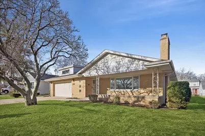 936 S Stone Avenue, La Grange, IL 60525 - Photo 1