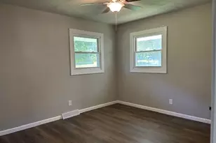 2721 Cascade Dr, Rockford, IL 61109 - Photo 8