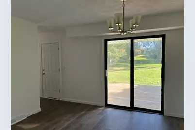 2721 Cascade Drive, Rockford, IL 61109 - Photo 4