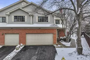 219 Village Dr, Mount Prospect, IL 60056 - Photo 1