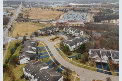 810 Oak Hollow Road, Crystal Lake, IL 60014 - Photo 28