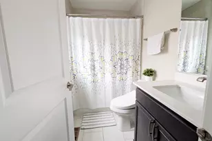 30W001 Brayman Ct, Warrenville, IL 60563 - Photo 10