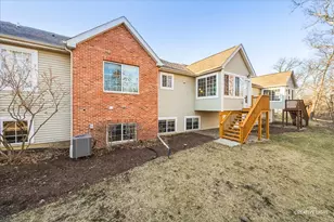 53 Tall Grass Ct, Streamwood, IL 60107 - Photo 24