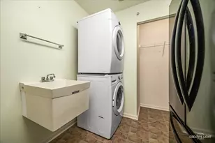 53 Tall Grass Ct, Streamwood, IL 60107 - Photo 18