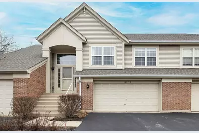 1632 Columbia Circle #2, Bartlett, IL 60103 - Photo 1