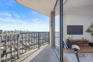 3660 N Lake Shore Dr, Chicago, IL 60613 - Photo 4