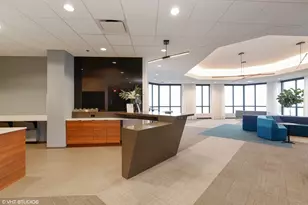 3660 N Lake Shore Dr, Chicago, IL 60613 - Photo 26