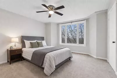 1 Renaissance Place #717, Palatine, IL 60067 - Photo 14