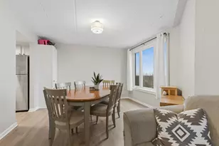 1 Renaissance Pl, Palatine, IL 60067 - Photo 8