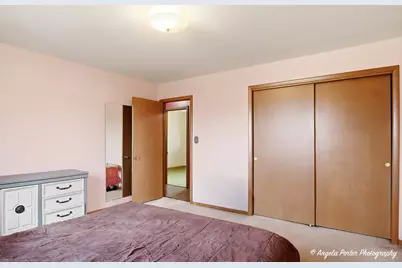 4717 Winnebago Drive, Wonder Lake, IL 60097 - Photo 12