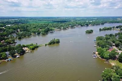 4717 Winnebago Drive, Wonder Lake, IL 60097 - Photo 26