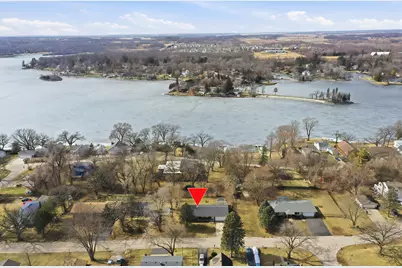 4717 Winnebago Drive, Wonder Lake, IL 60097 - Photo 2