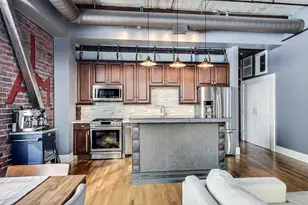 1735 W Diversey Pkwy, Chicago, IL 60614 - Photo 10