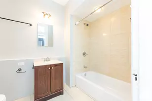 1420 W Irving Park Rd, Chicago, IL 60613 - Photo 20