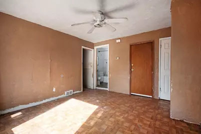 9158 S Clyde Avenue, Chicago, IL 60617 - Photo 12