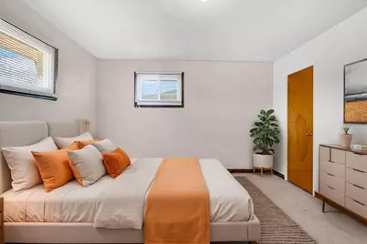 686 E 155th Street, South Holland, IL 60473 - Photo 14