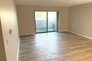 920 Vose Dr, Gurnee, IL 60031 - Photo 4