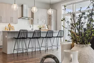 1832 W Rice St, Chicago, IL 60622 - Photo 4