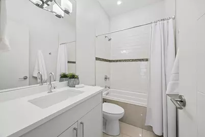 1832 W Rice Street #2, Chicago, IL 60622 - Photo 18