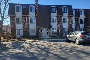 259 W Ct of Shorewood, Vernon Hills, IL 60061 - Photo 1