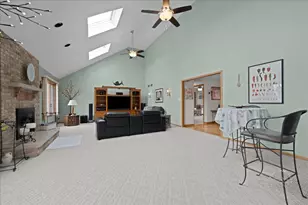 41W900 Northway Dr, Elburn, IL 60119 - Photo 8