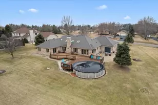 41W900 Northway Dr, Elburn, IL 60119 - Photo 2