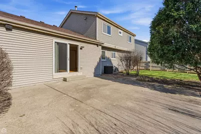 1418 Parkridge Drive, Crystal Lake, IL 60014 - Photo 26