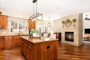 25736 W Sunnymere Dr, Plainfield, IL 60585 - Photo 12