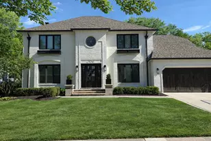 332 Prairie Knoll Dr, Naperville, IL 60565 - Photo 4