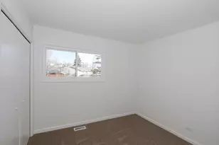 755 Cambridge Ln, Hoffman Estates, IL 60169 - Photo 26