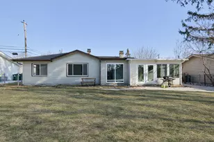 755 Cambridge Ln, Hoffman Estates, IL 60169 - Photo 30