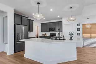 3606 Harmony Cir, Elgin, IL 60124 - Photo 10