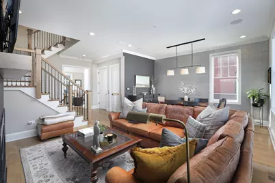 932 E Chicago Avenue, Naperville, IL 60540 - Photo 18