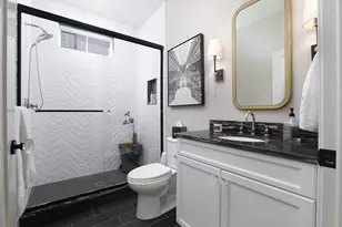 932 E Chicago Ave, Naperville, IL 60540 - Photo 48