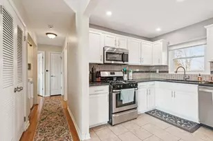 2N049 Diane Ave, Glen Ellyn, IL 60137 - Photo 10