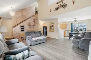 816 Ann St, Joliet, IL 60435 - Photo 2