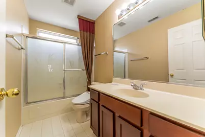 6085 Irene Drive, Hoffman Estates, IL 60192 - Photo 26