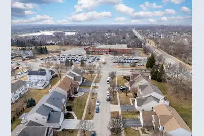 6085 Irene Drive, Hoffman Estates, IL 60192 - Photo 46