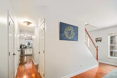 1352 Laurel Oaks Drive, Streamwood, IL 60107 - Photo 4