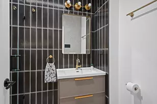 2124 N Sedgwick St, Chicago, IL 60614 - Photo 18