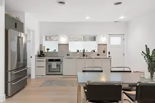 2124 N Sedgwick St, Chicago, IL 60614 - Photo 8